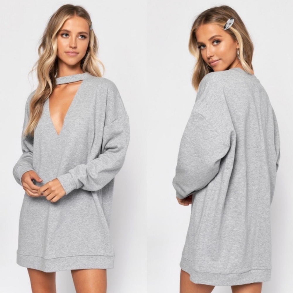 TOBI XS Choker Neck Oversized Sweatshirt Dress